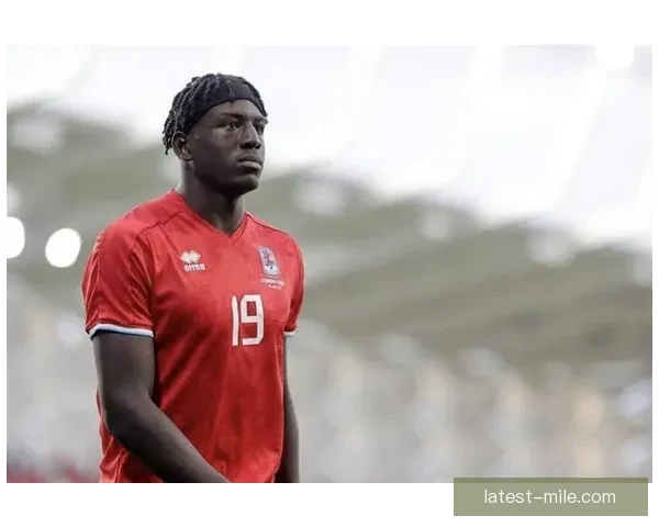 2025夏季转会阿斯顿维拉强援加盟意甲最佳年轻门将助力球队提升防线